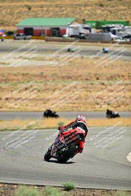 media/Apr-13-2025-TrackXperience (Sun) [[fb1ef998a6]]/Level 2 (Intermediate)/Turn 2 (Session 5)/